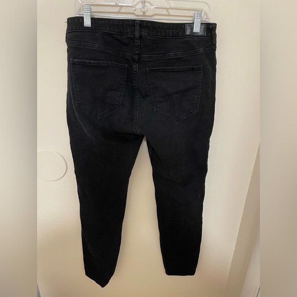 ✨Women’s Black Hollister Jeans Size 15R - Picture 7 of 8